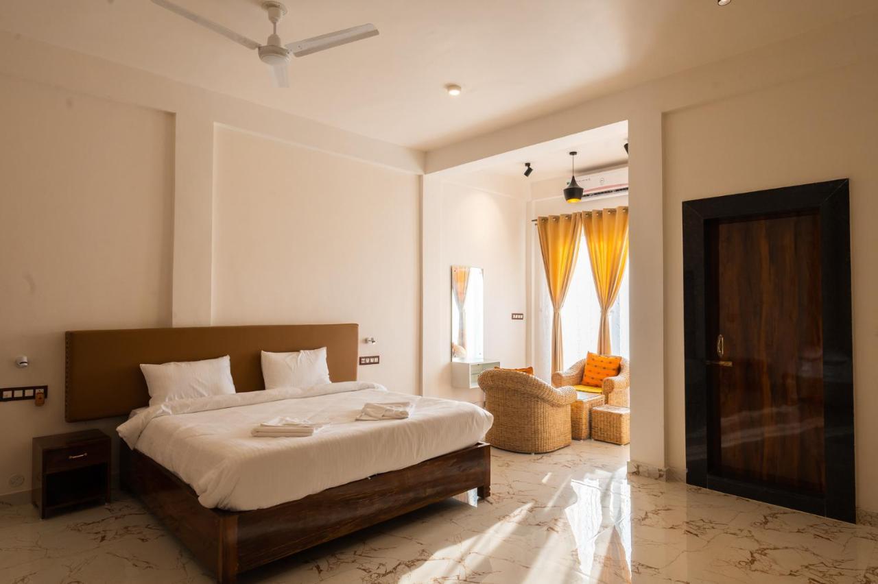 The Kaziranga Address Hotel Buitenkant foto