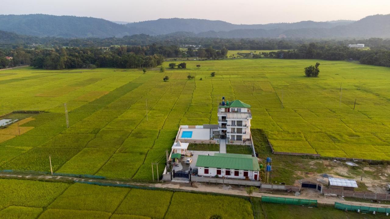 The Kaziranga Address Hotel Buitenkant foto