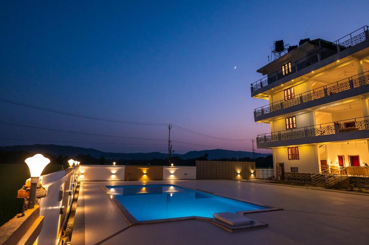 The Kaziranga Address Hotel Buitenkant foto