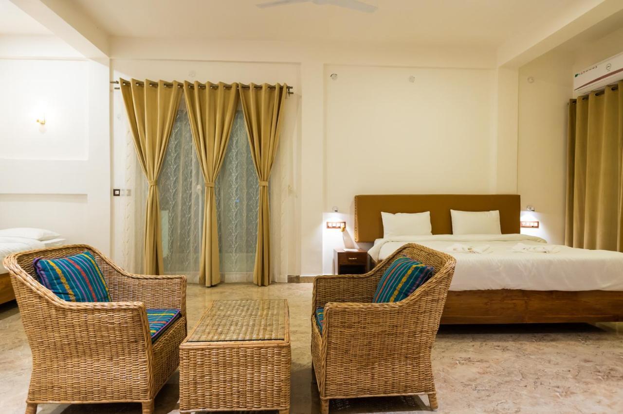 The Kaziranga Address Hotel Buitenkant foto