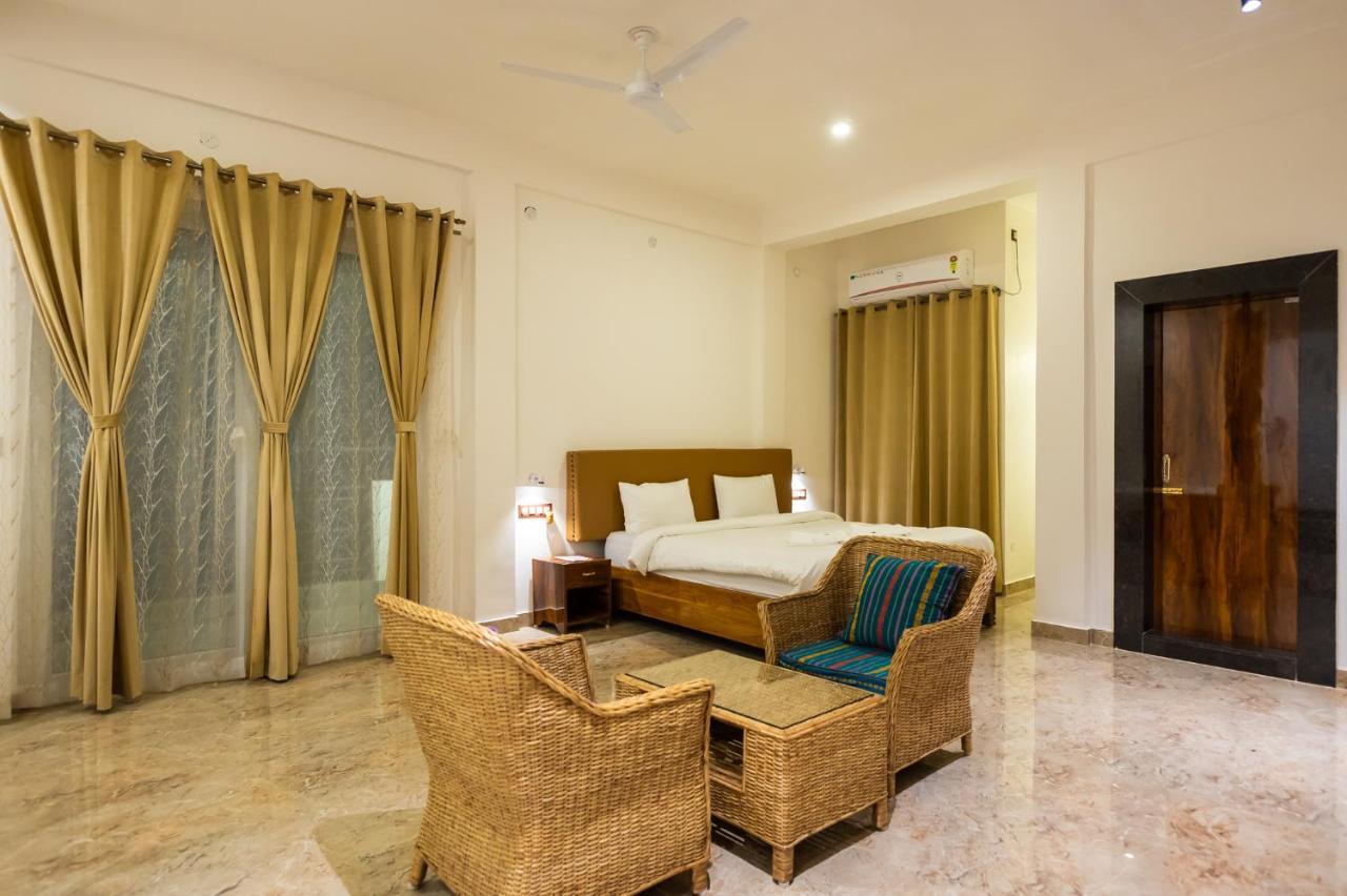 The Kaziranga Address Hotel Buitenkant foto