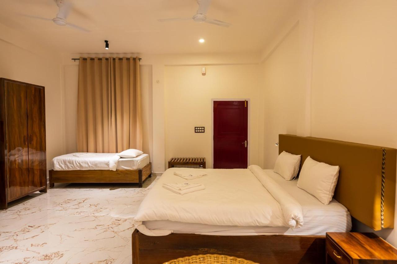 The Kaziranga Address Hotel Buitenkant foto