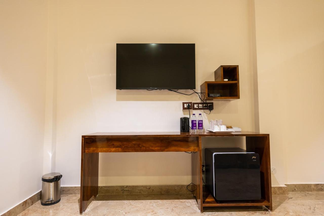 The Kaziranga Address Hotel Buitenkant foto