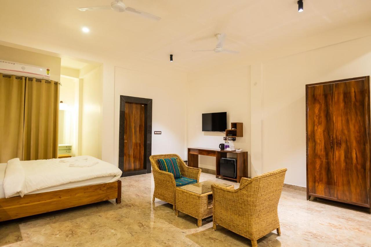 The Kaziranga Address Hotel Buitenkant foto