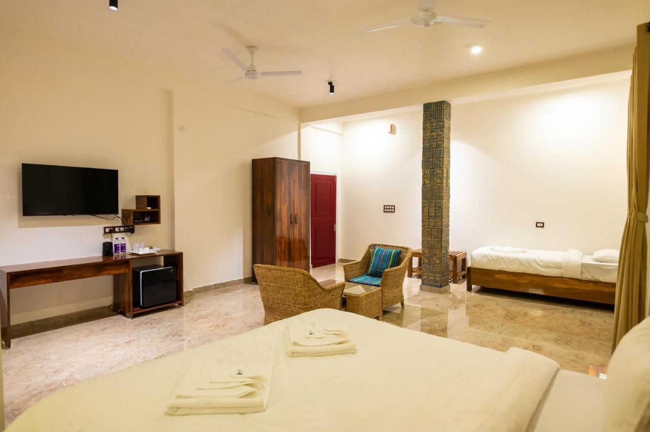 The Kaziranga Address Hotel Buitenkant foto