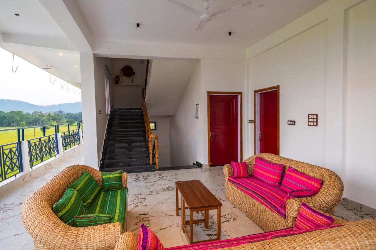 The Kaziranga Address Hotel Buitenkant foto