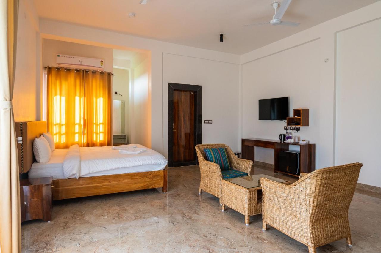 The Kaziranga Address Hotel Buitenkant foto