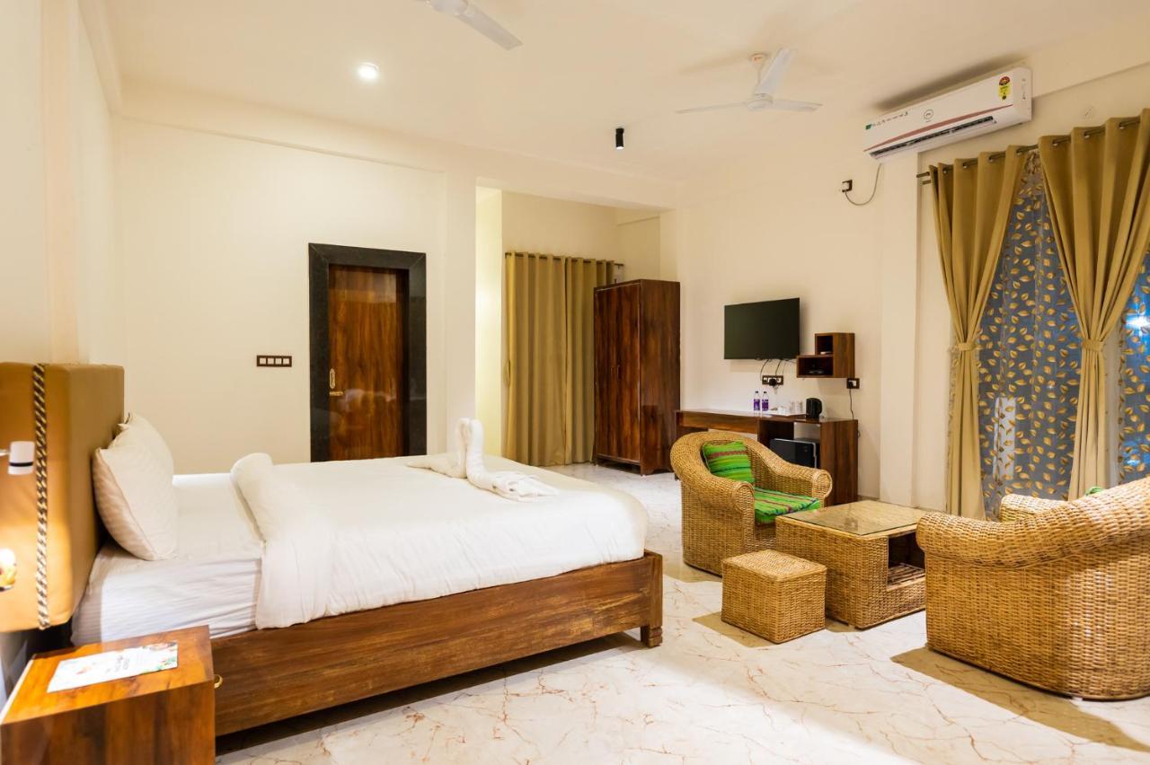 The Kaziranga Address Hotel Buitenkant foto
