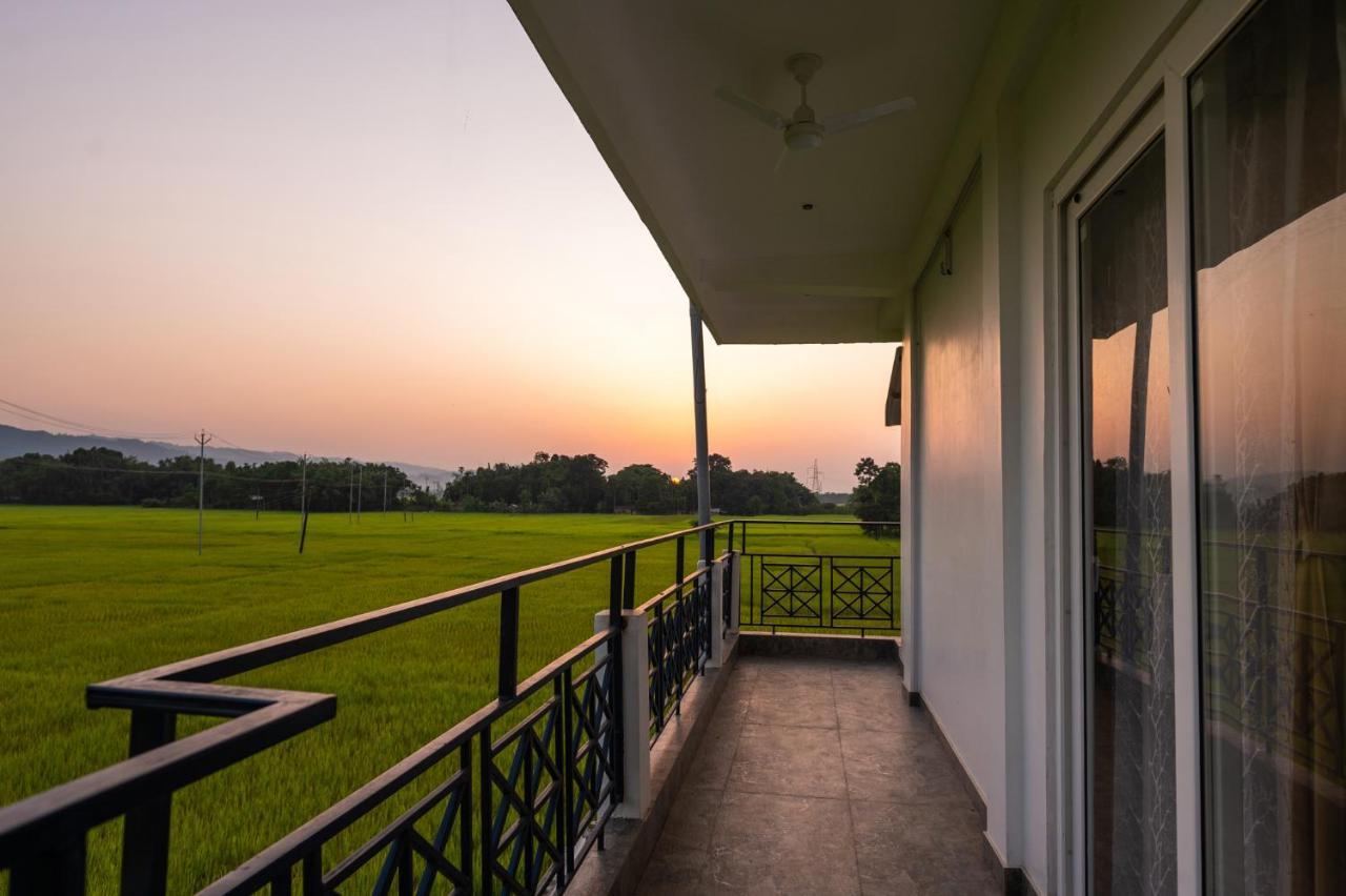 The Kaziranga Address Hotel Buitenkant foto