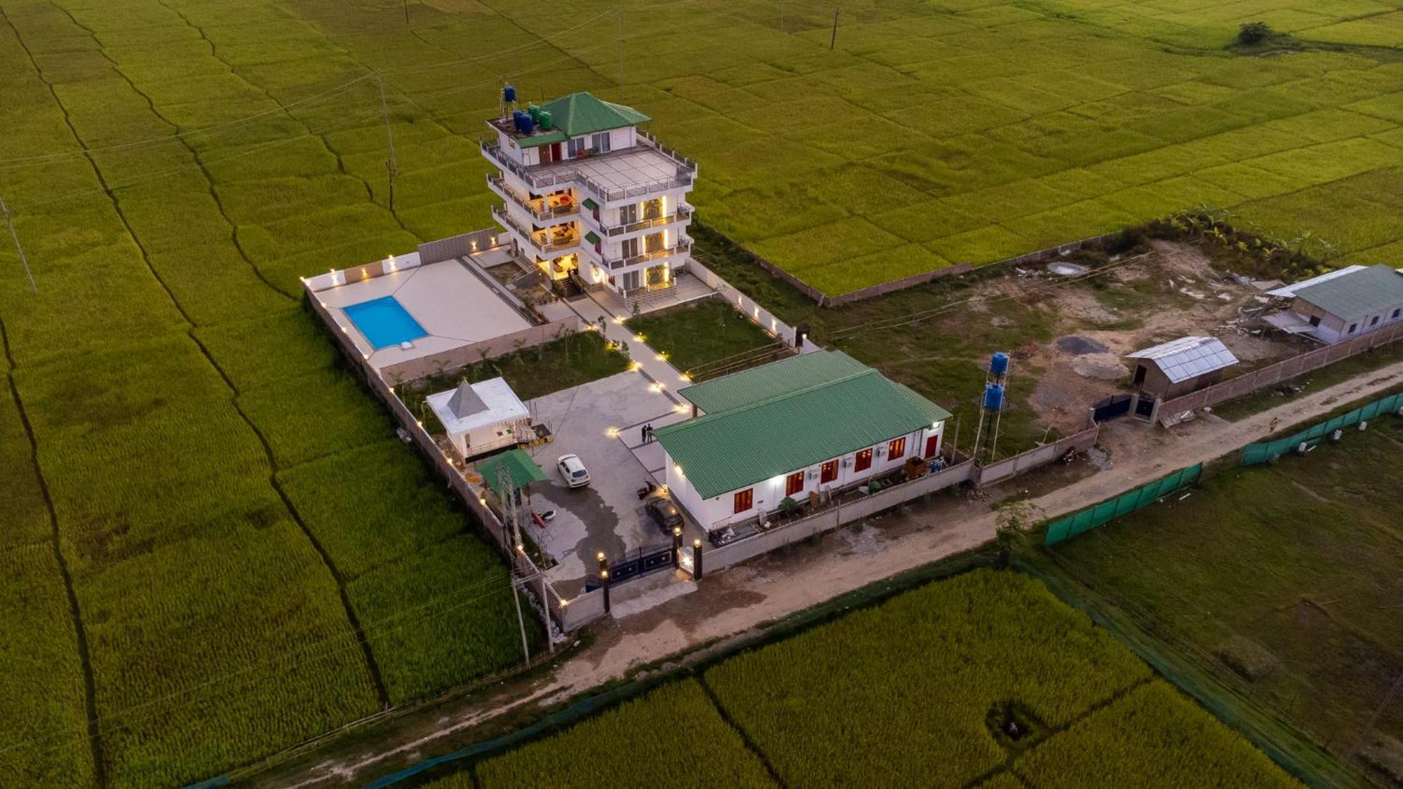 The Kaziranga Address Hotel Buitenkant foto